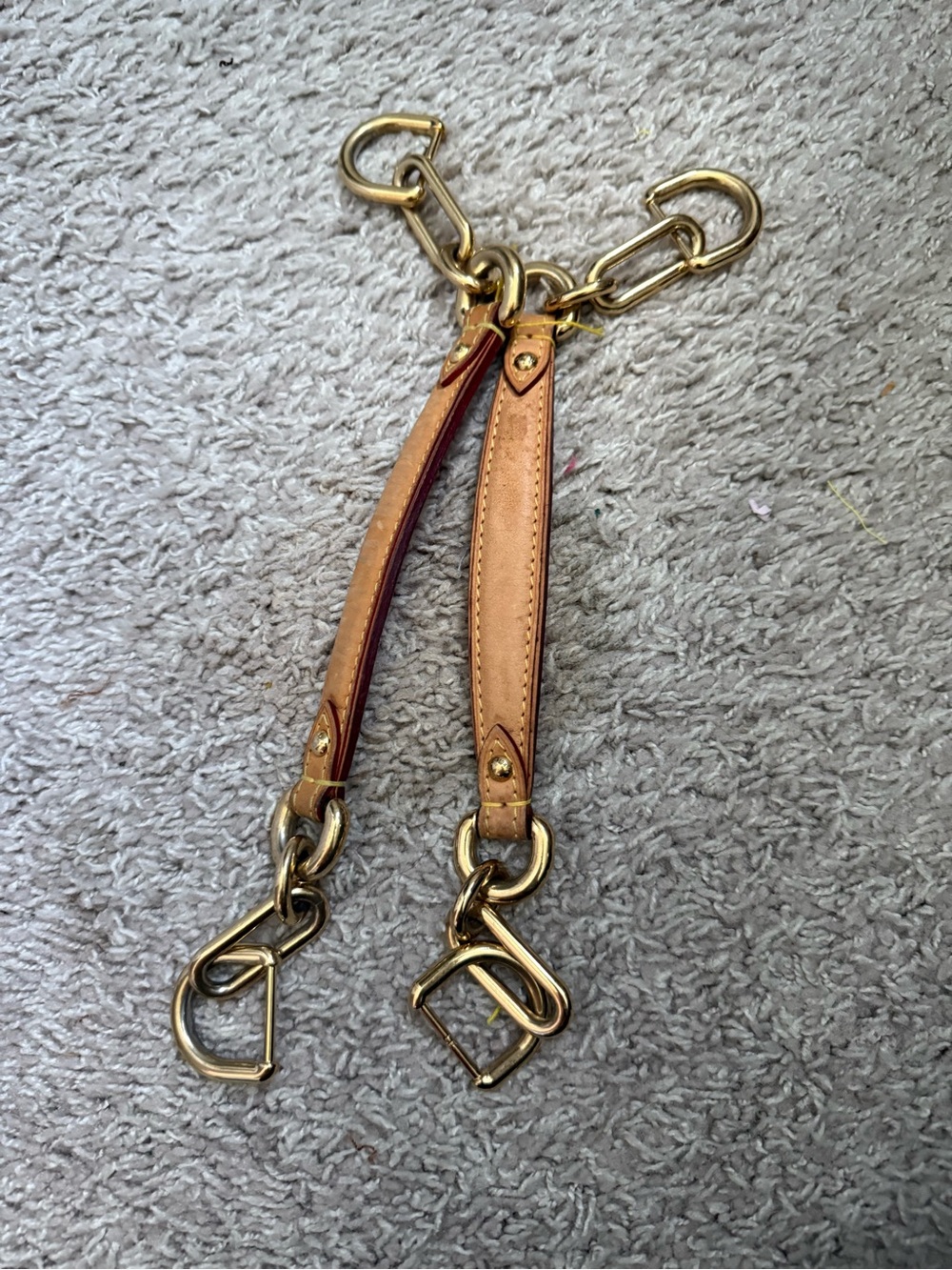 Louis Vuitton ursula handles A57